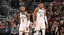 欧锦赛八强战：法国爆冷出局，希腊字母哥率队挺进